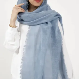 شال چهارخونه دور ریش