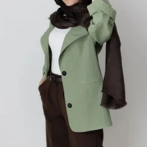 کت لینن با طراحی ساده