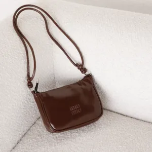کیف miu miu دلینا