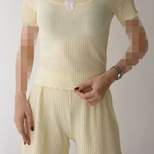 تیشرت شورتک گلاره